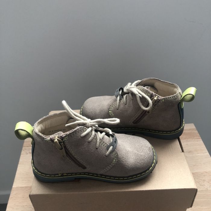 Pantofi BARTEK din piele intorsa, marime 24