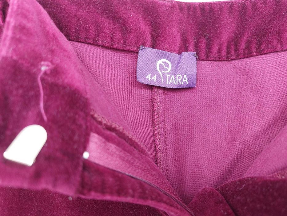 Pantalon de catifea visiniu