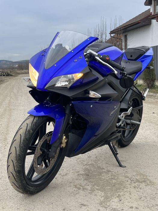 Yamaha yzf r125 / A1 / 16 ani