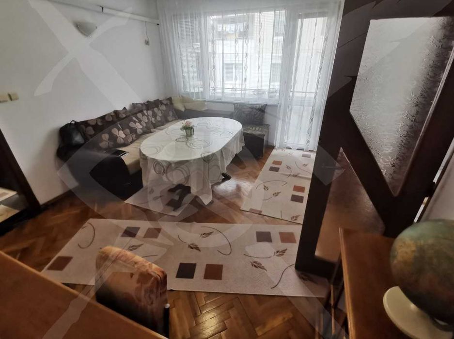 Продава се Тристаен апартамент в Бургас, Център - 90 кв.м за 1989 €/кв.м - Снимка #3