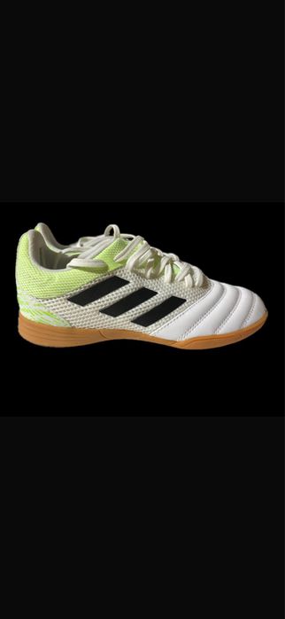 Adidasi de fotbal Adidas marime 35