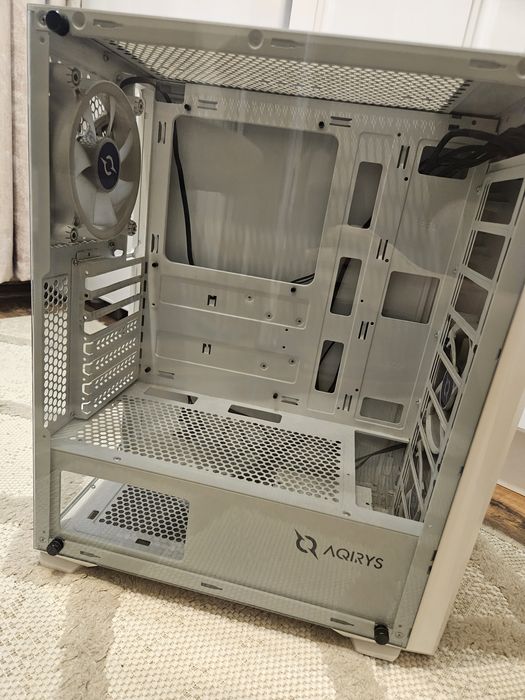Carcasa Pc Gaming Aqirys Canopus