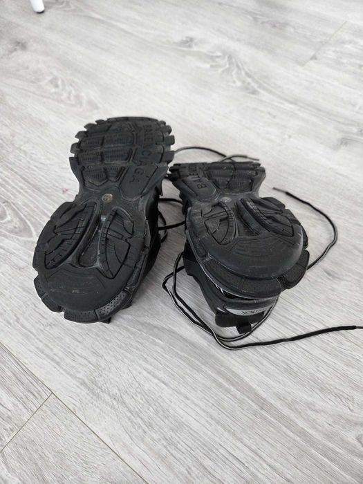 Balenciaga Track Black cu LED