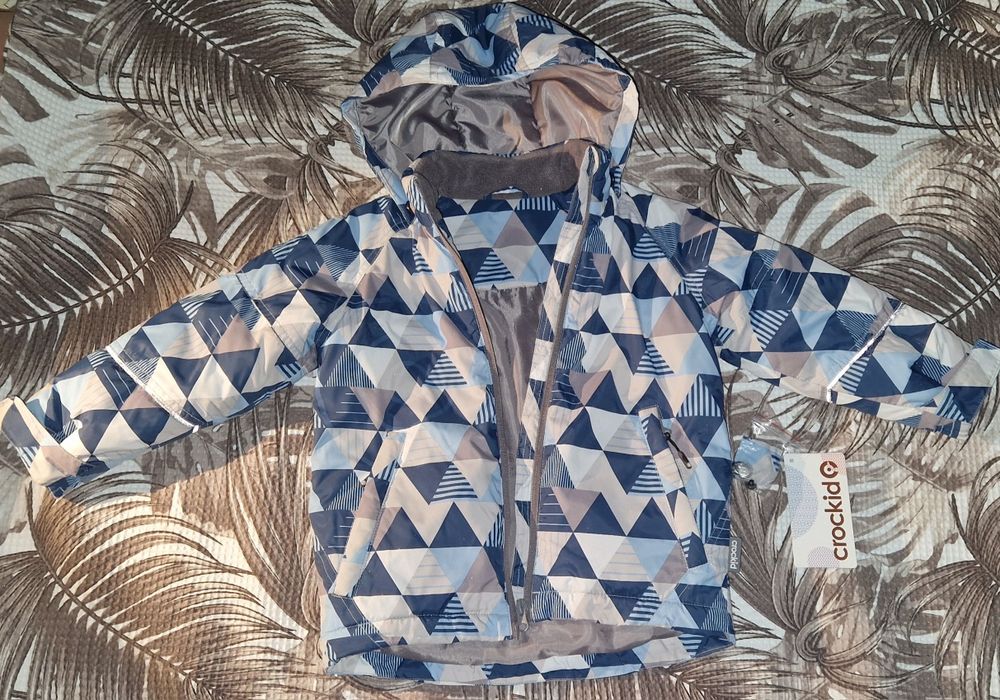 Куртка б/у зимняя Crockid на 3 года(рост 98)