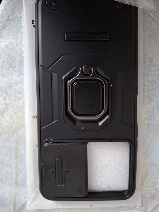 Проодам чехол для телефона POCO C65 2000 тг