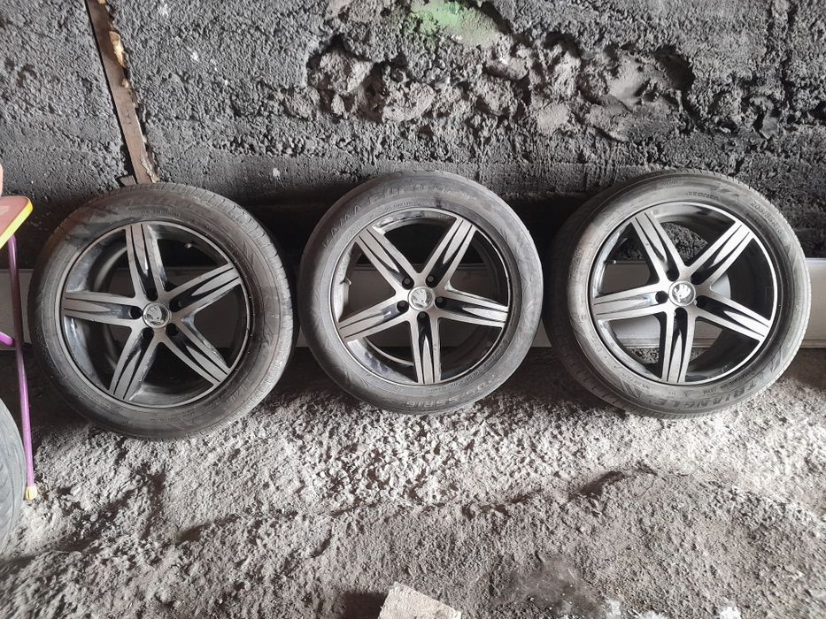 Продам летний комплект  резину