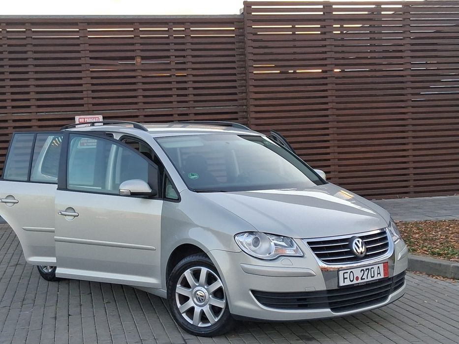 Volkswagen Touran Facelift 2009