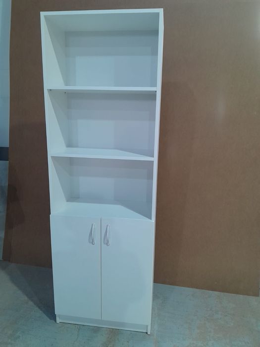 Продается шкаф новый