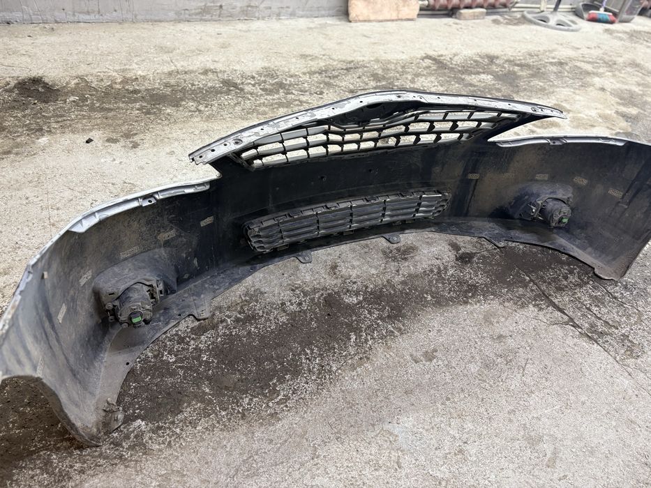 Бампер тойота камри 45