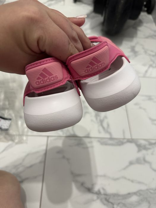 Детски сандали адидас