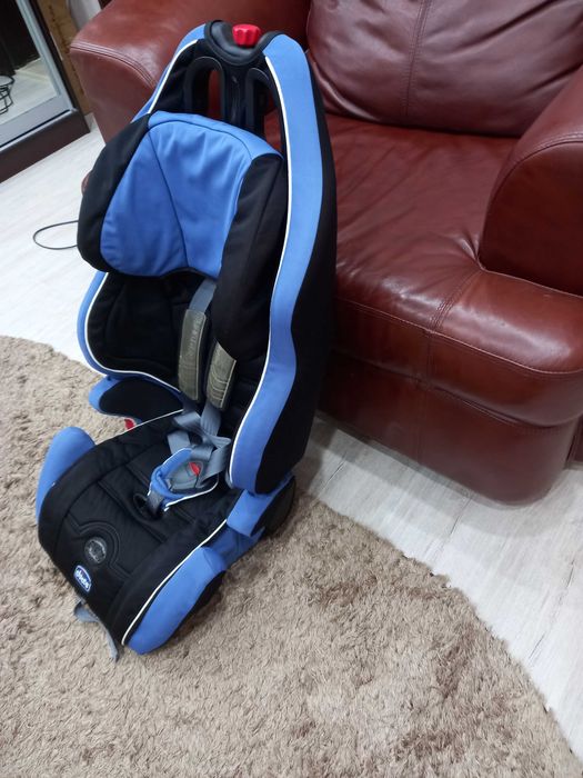 Детское автокресло Chicco