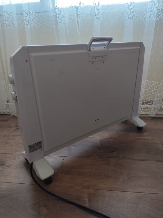 Продавам конвекторна печка Теси