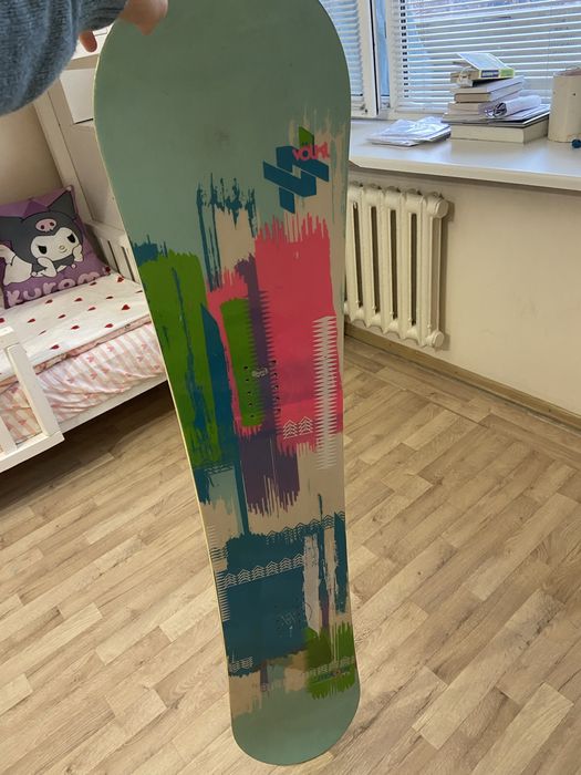 Лыжные ботинки и сноуборд