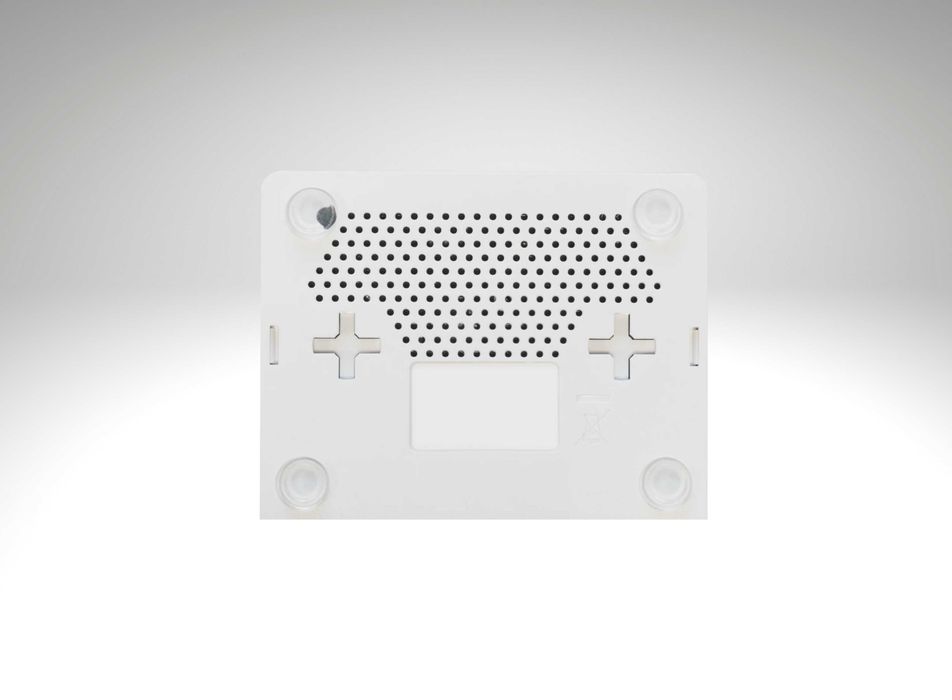 MikroTik hEX RB750Gr3