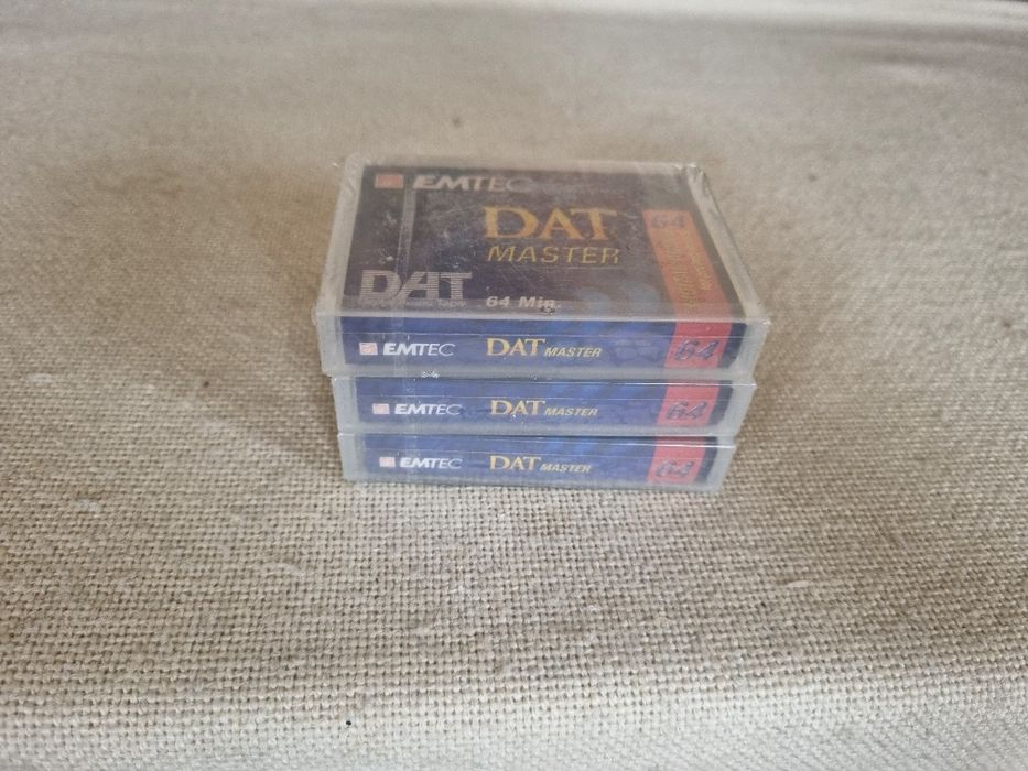 Pachet 3 buc Casete Audio DAT Emtec (Basf). Noi sigilate.