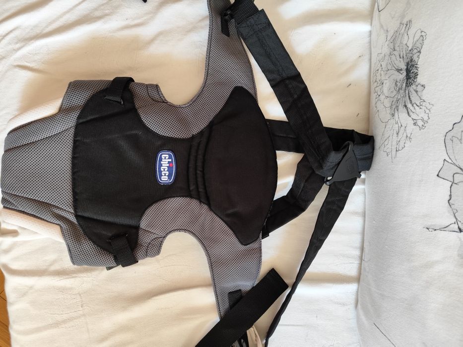 Chicco кенгуро 3,5 до 9 кг.