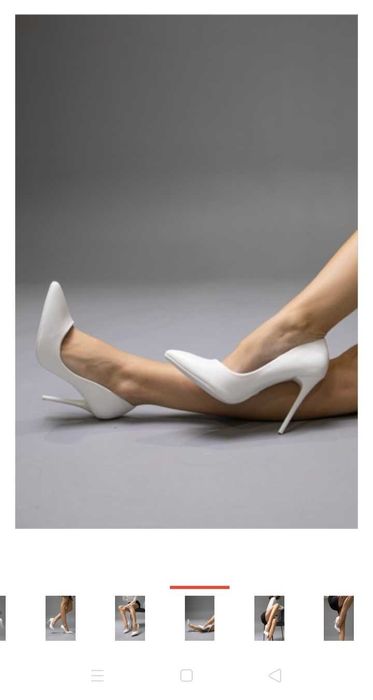 Туфли 39 р. Белого цвета