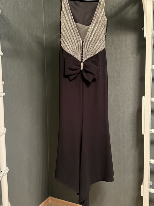 Продается платье