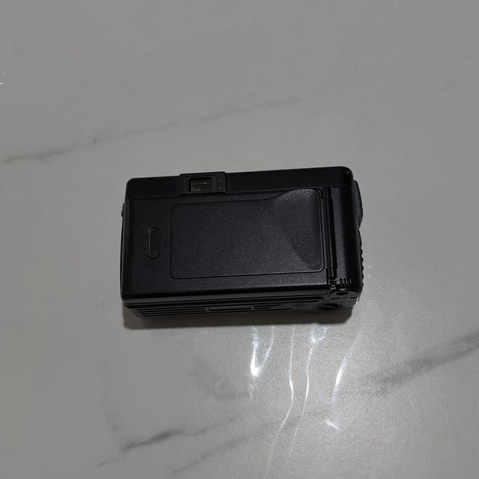 Пленочный фотоаппарат Konica