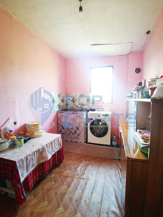 Продава се Къща в Дебелец - 90 кв.м за 1000 €/кв.м - Снимка #6