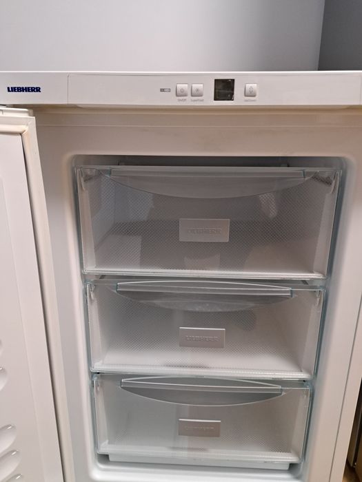 Фризер Liebherr, 98 л
