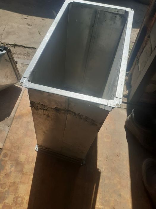 Вытяжка около 10 элементов