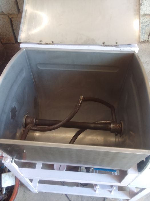 Тестамес$$$$$$$$$$