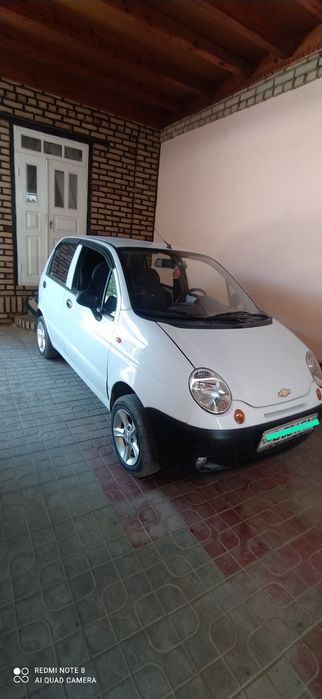 Holati yaxshi mejigar puliti bor 905 vido registrator bor