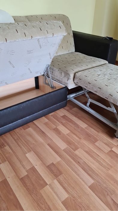 Canapele Belona. Una extensibila. Stare excetionala!