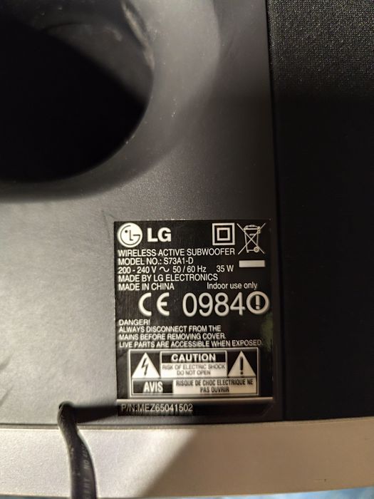 Саундбар LG +суббуфер