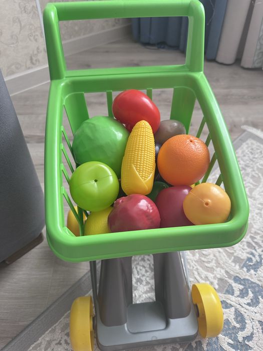 Ойыншықтар сатылады