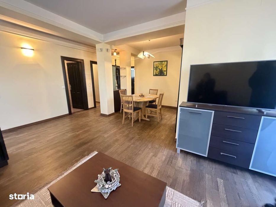 Apartament 3 camere, balcon, Cetate