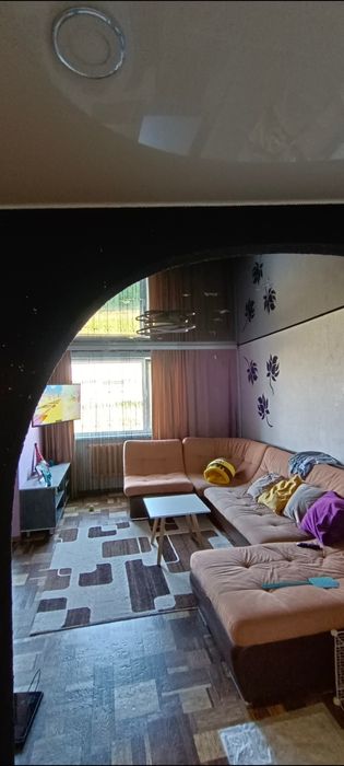 Продам 4х комнатную квартиру