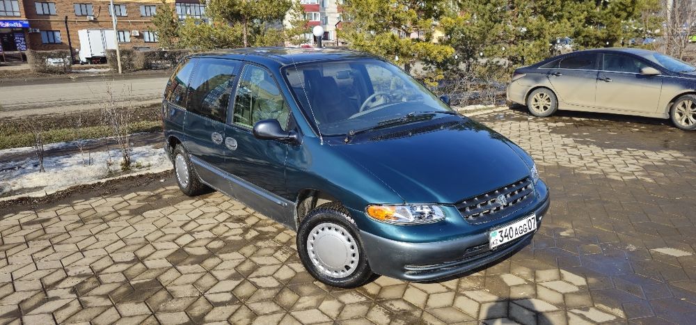 Продам  авто Chrysler Voyager 3