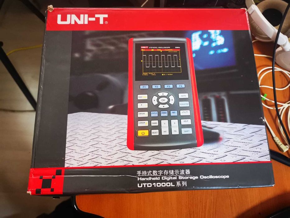 Osciloscop UNI-T UTD1000L