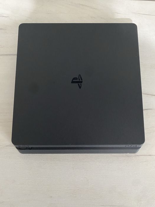 PS4 Slim perfect functional