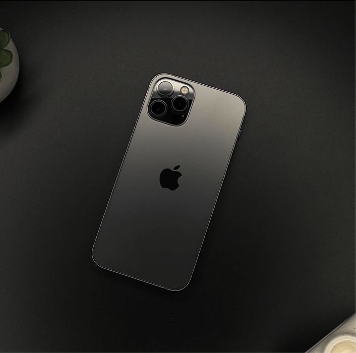 iPhone 12 PRO • 256 GB  • Liber Retea