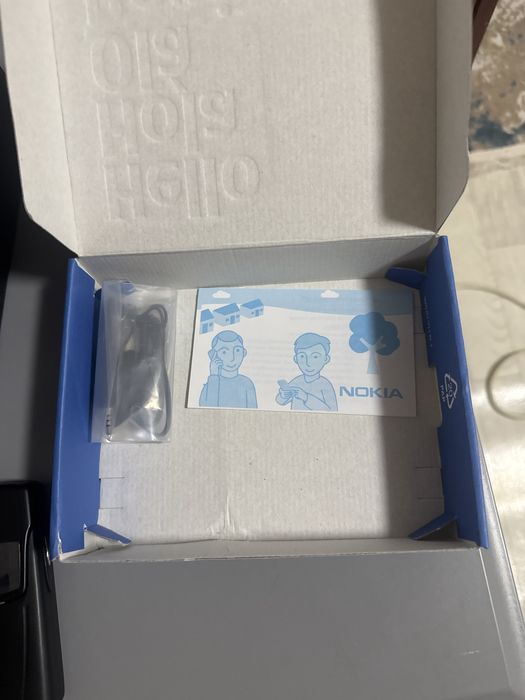 Nokia 8910 i с гарнтией