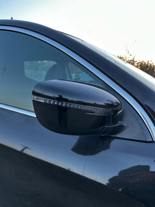 Haion cu lunetă Nissan Qashqai J11 2015