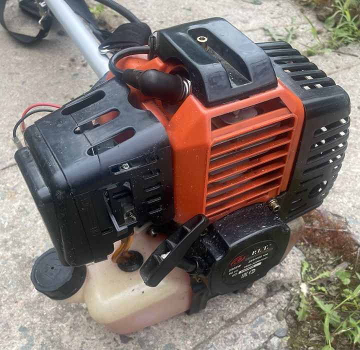 Бензокосилка P.I.T