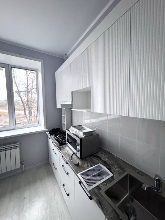 3 комнатная, 50 лет Октября 50