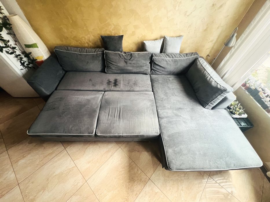 Разтегателен ъглов диван с лежанка — 399 €
