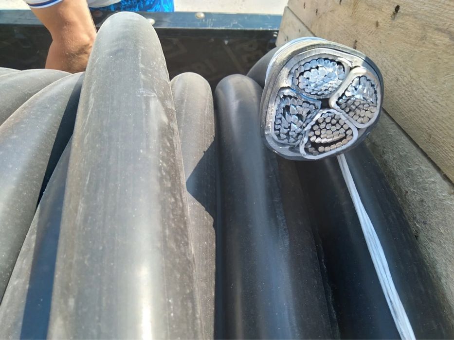 Кабель АВБШв 4х240