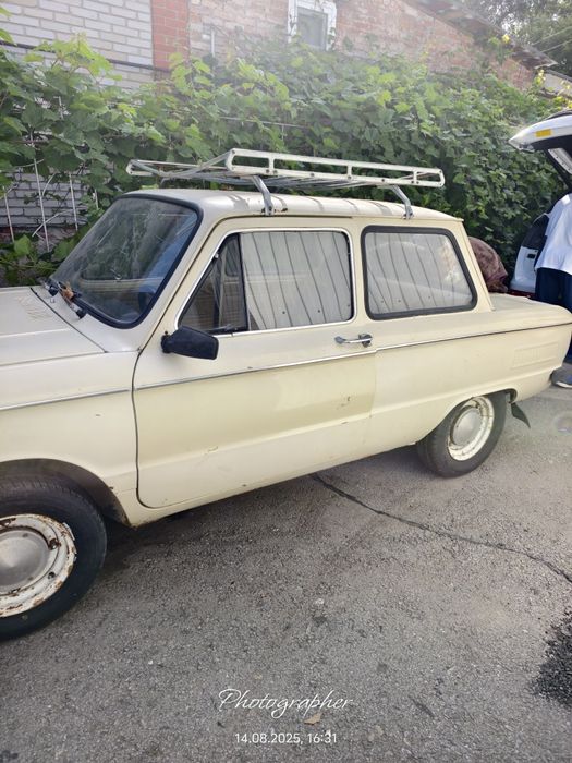 Продам автомобиль Запорожец