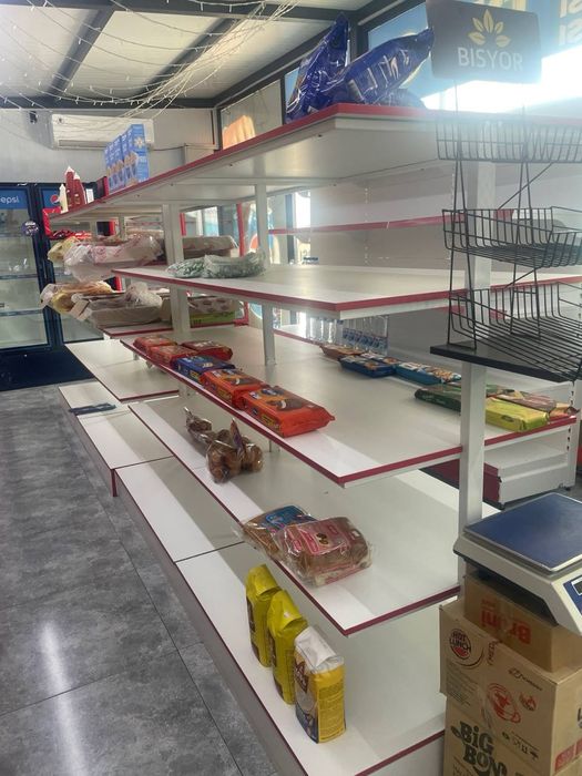 Продаю оборудование для магазина