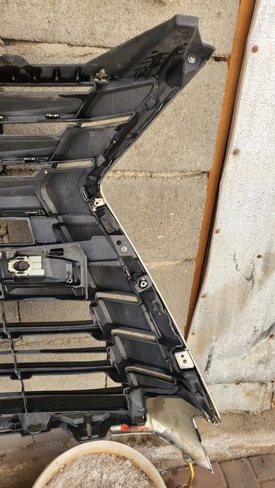 Решётка радиатора лексус лх570