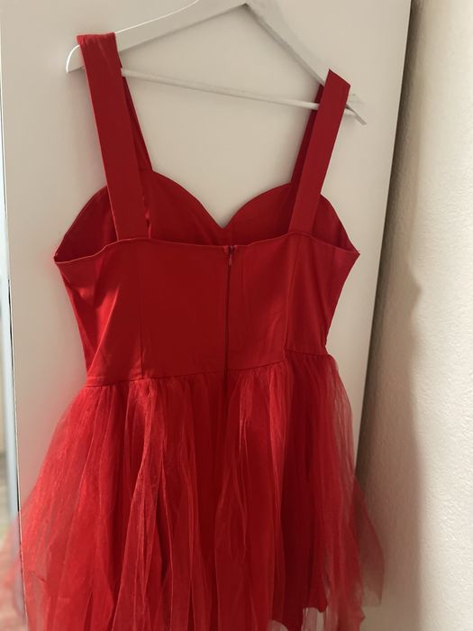 Дамска рокля