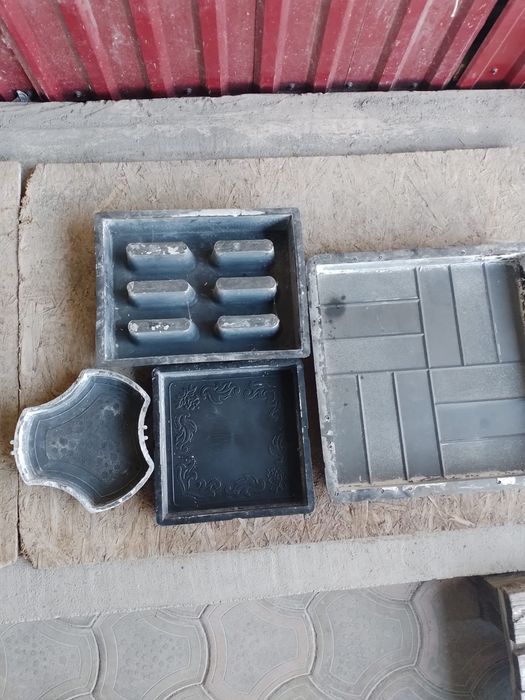 Продам формы тротуарной плитки и брусчатки