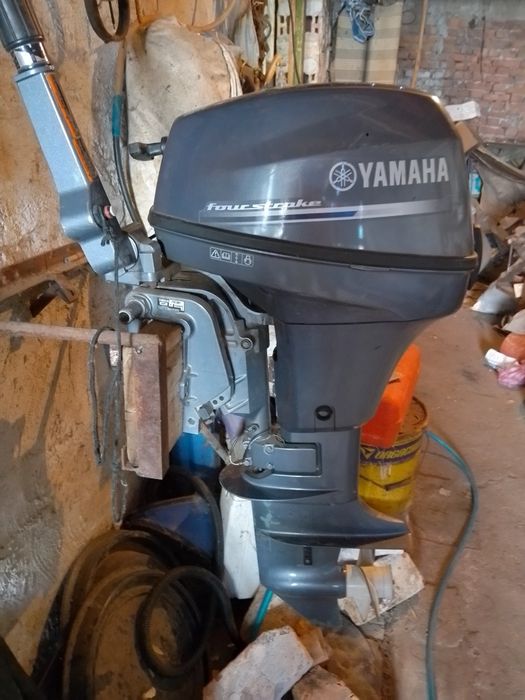 Продавам мотор за лодка YAMAHA
