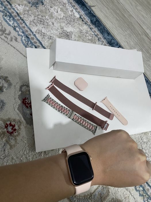 Iphone 11 128 гб + подарок Apple watch